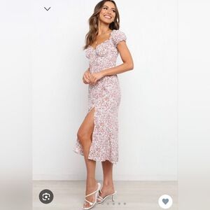 Petal & Pup‎ Pink Floral Print Cap Sleeve Midi Dress with Slit